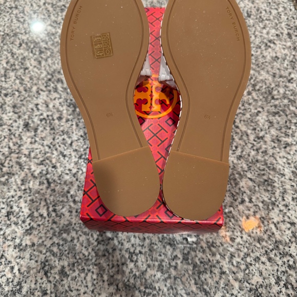 NIB Tory Burch everly slide optic white - Picture 4 of 6